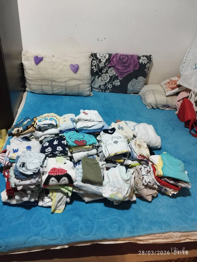 Garederoba i oprema za bebu decaka