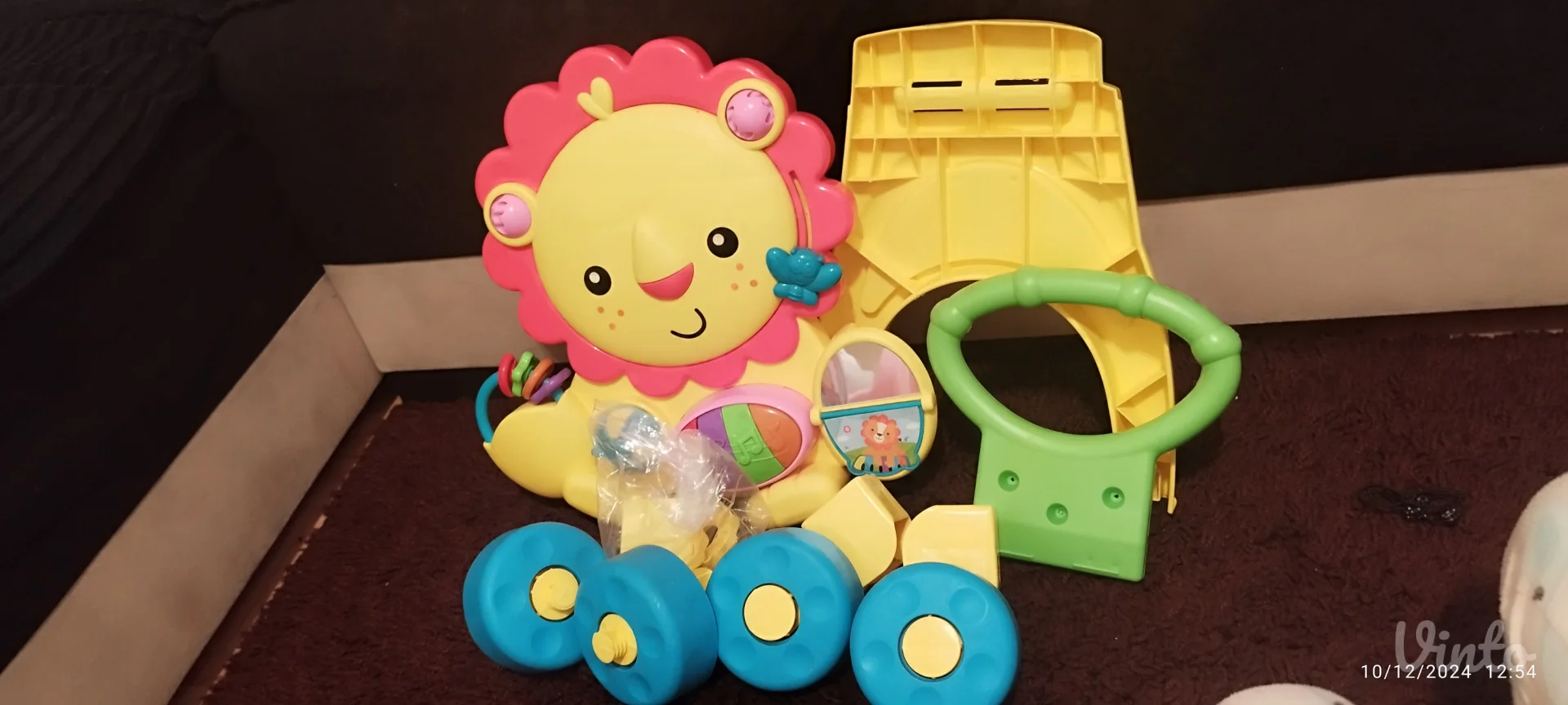 Muzicka hodalica za bebe