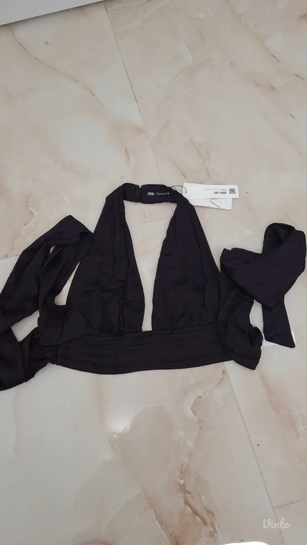 Nov Zarin top