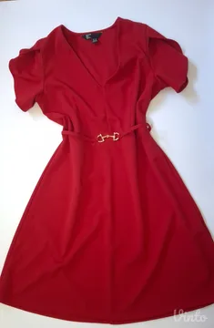 Elegantna haljina A kroja