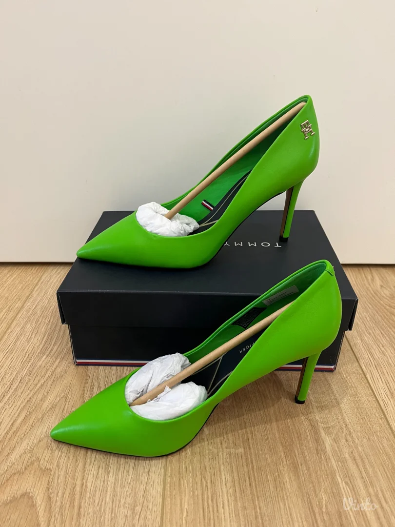 Tommy Hilfiger kožne salonke