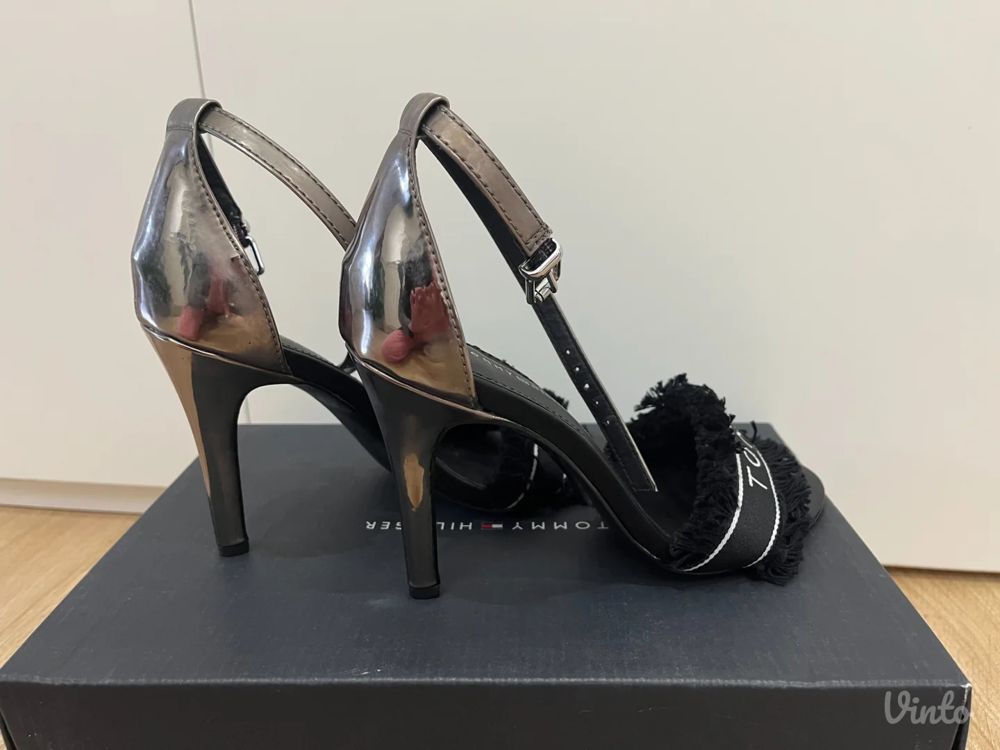 Tommy Hilfiger sandale