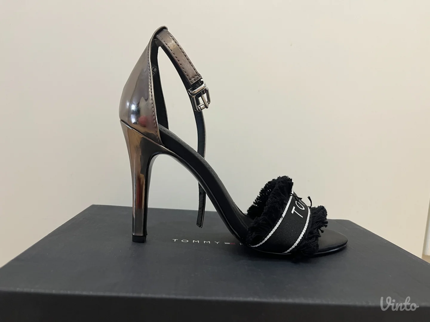 Tommy Hilfiger sandale