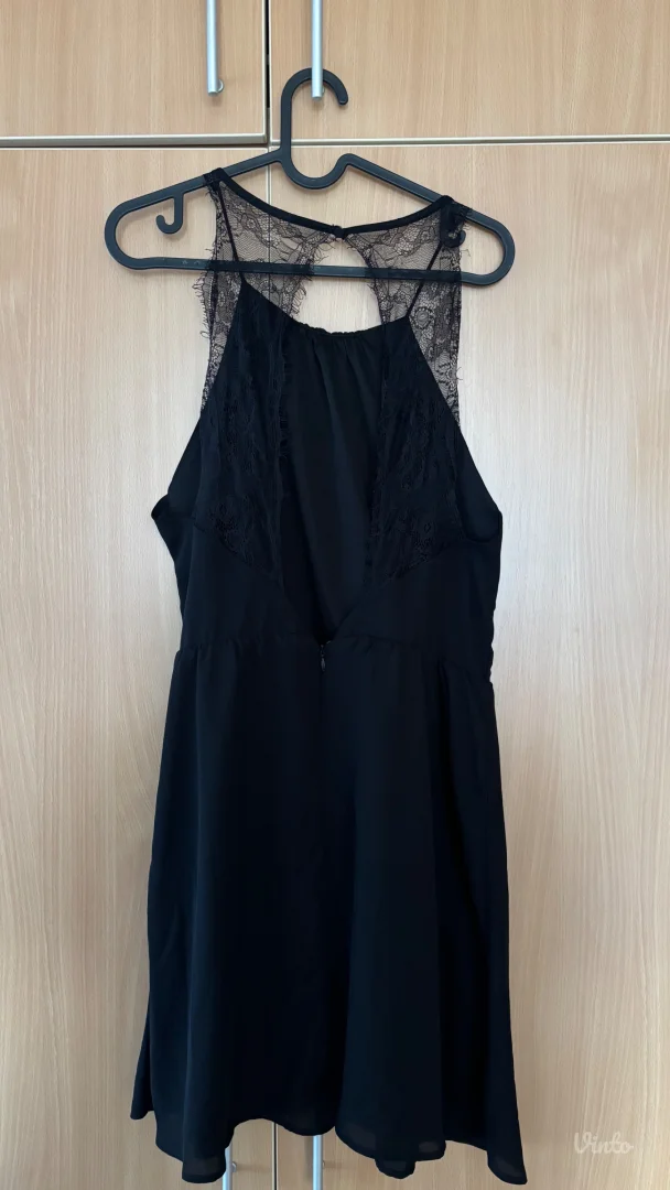 NOVA Calliope haljina sa čipkanim ledjima