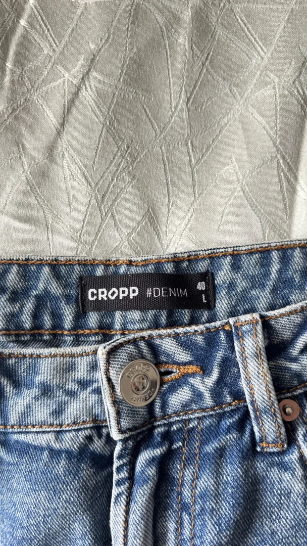 Cropp NOVE ženske farmerke