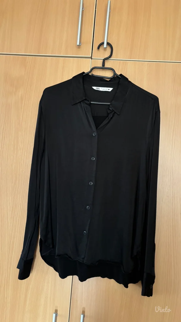 Zara NOVA crna satenska košulja