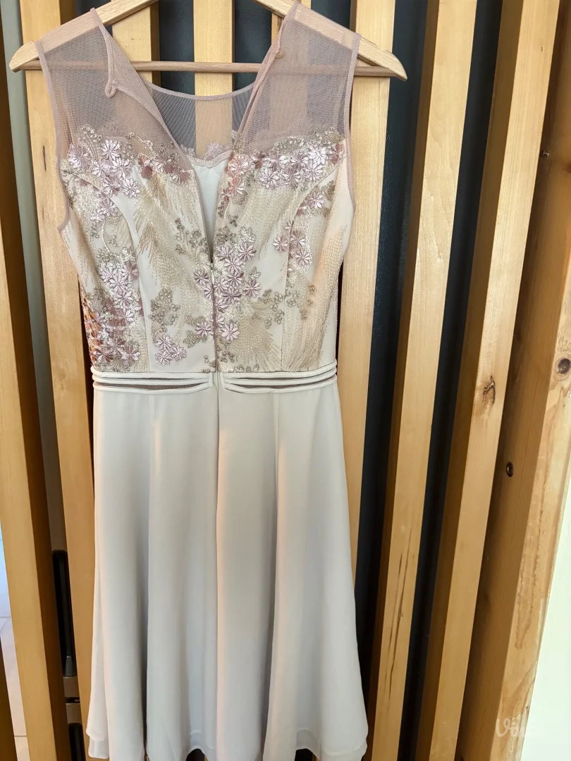 Luna svečana haljina