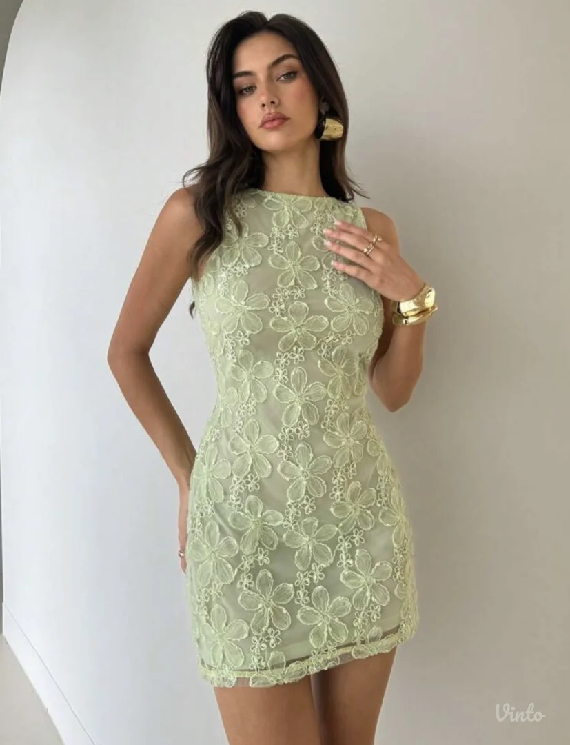 Pastelno zelena kratka haljina - S