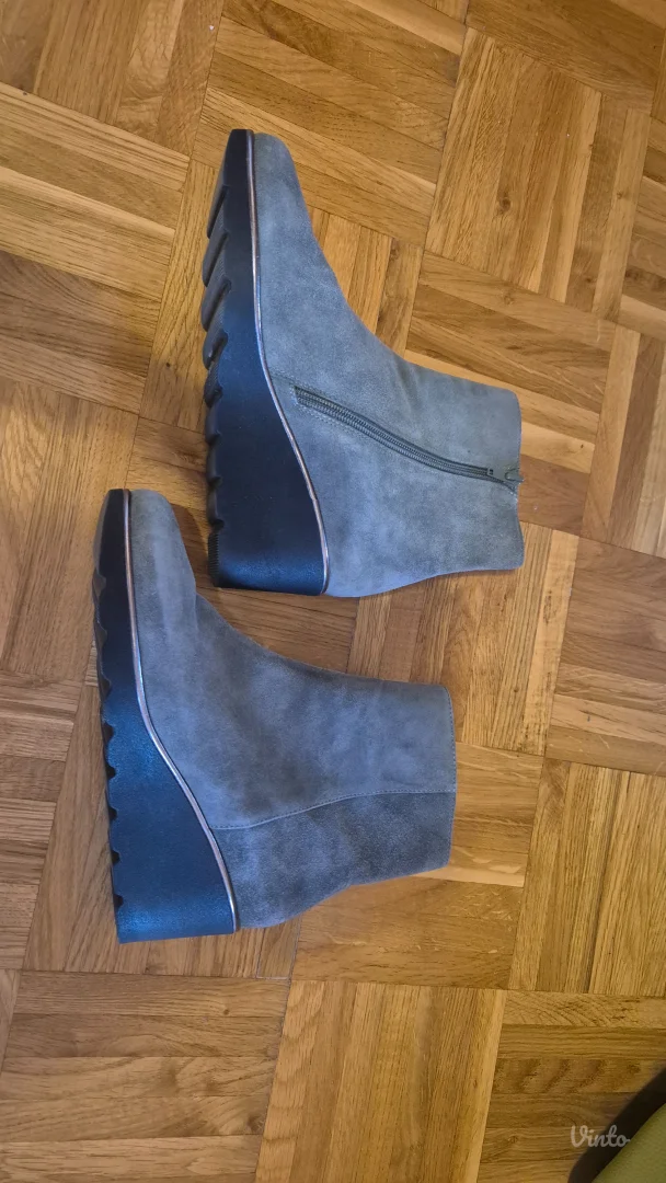 Di Lauro čizmice – kao nove / očuvane