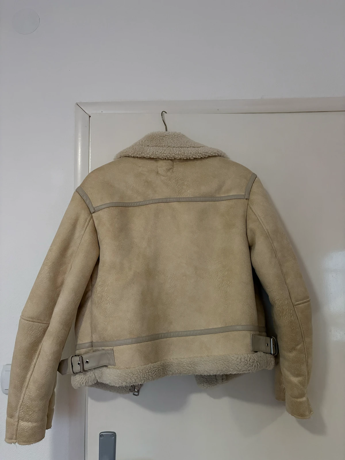 Bershka zimska jakna