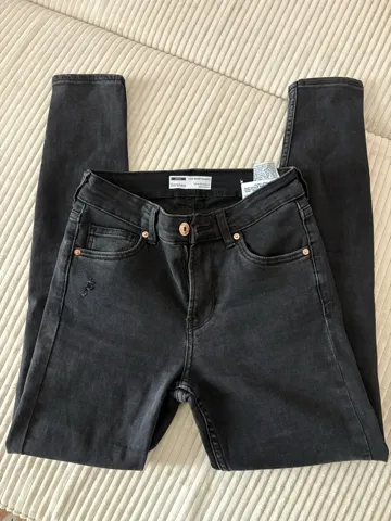 Bershka skinny jeans