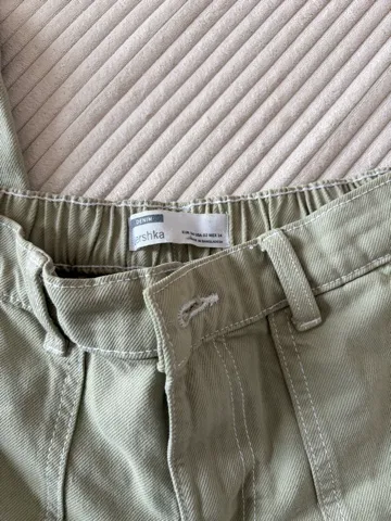 Bershka pantalone