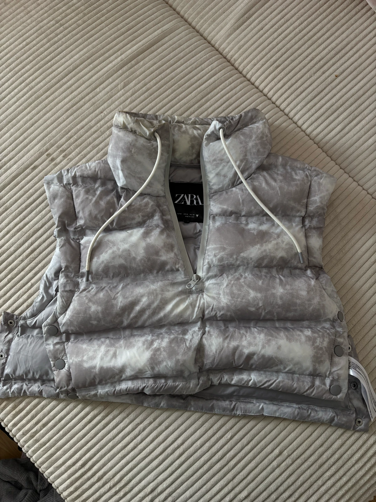 Zara prsluk