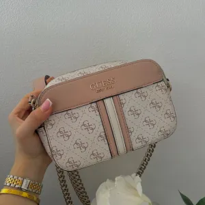 Guess original kožna torbica