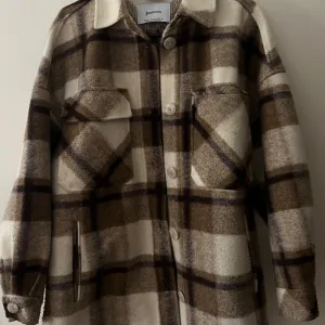 Stradivarius karirana jaknica/kosulja