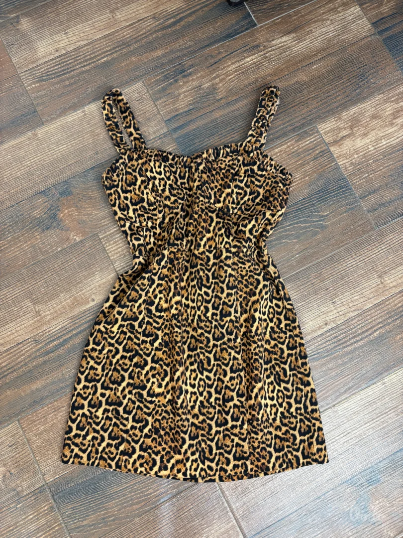 Zara tigrasta haljina
