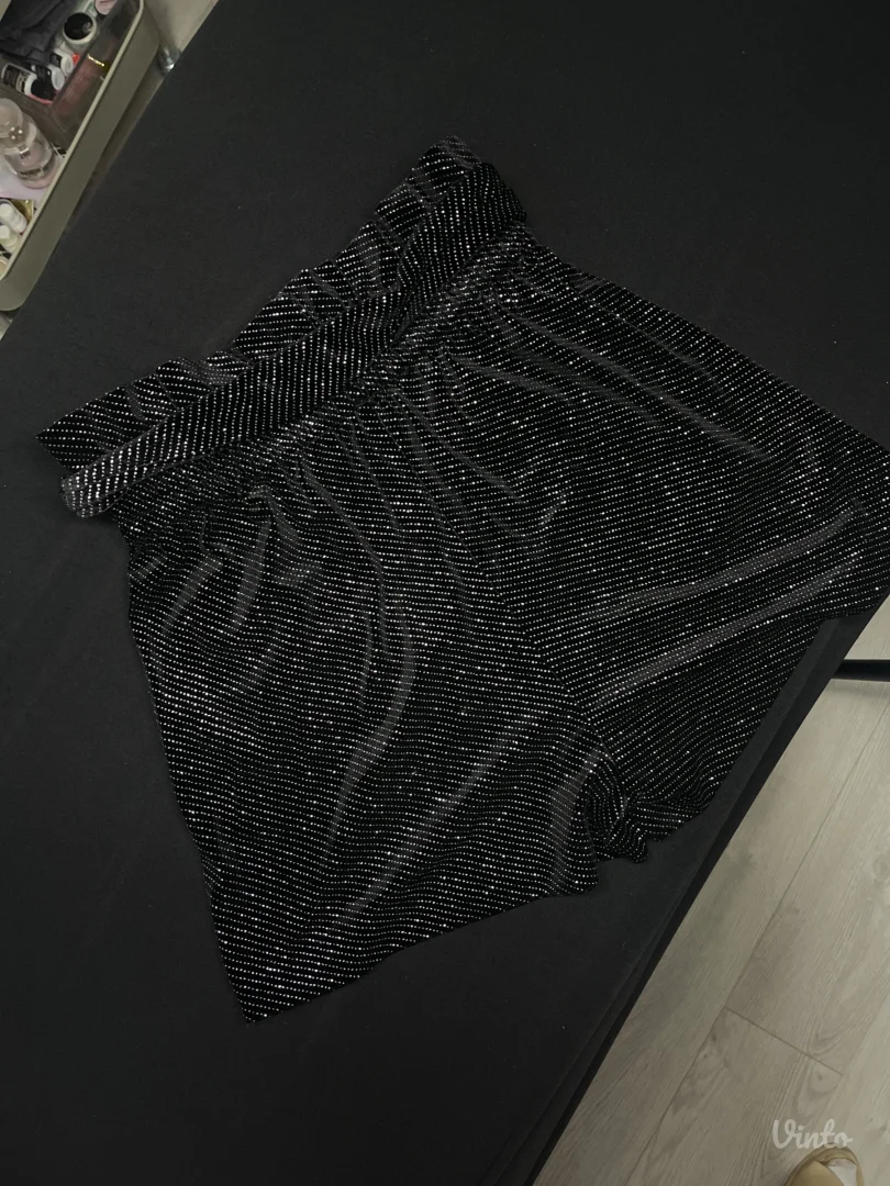 Zarin šorts sa etiketom