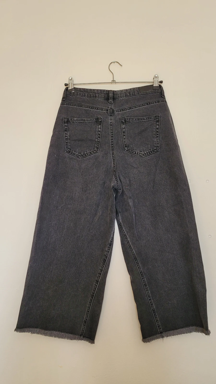 C&A Tamnosive farmerke