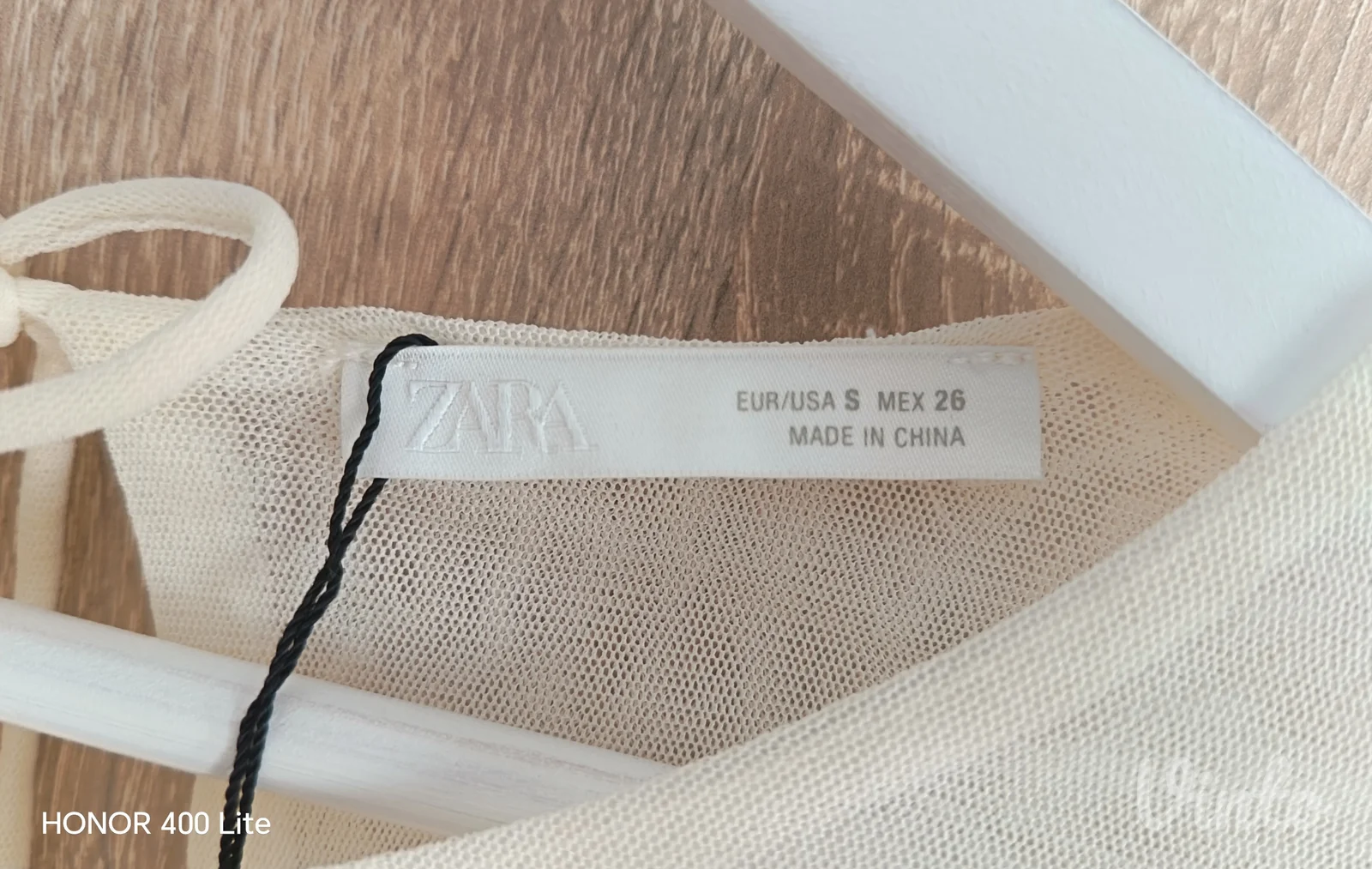 ZARA izvezeni top