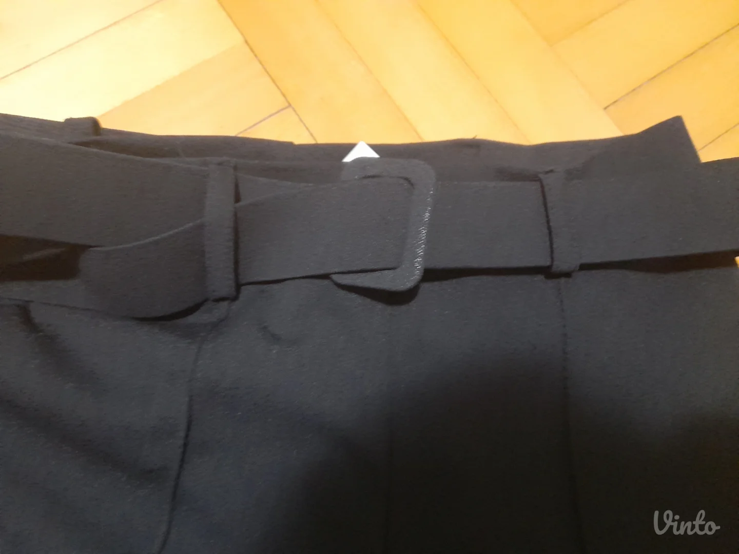 Crne zenske pantalone