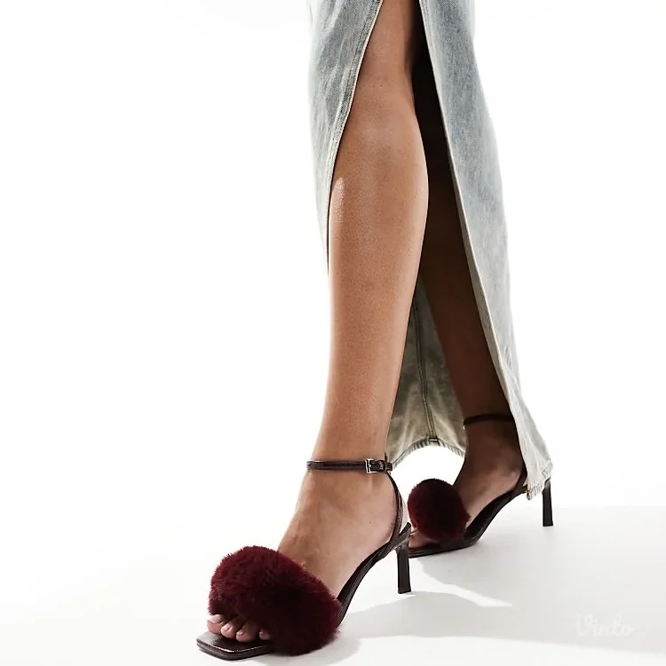 Berska krznene sandale