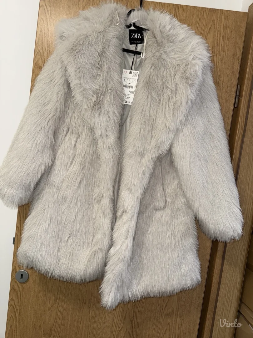 Zara bunda novo