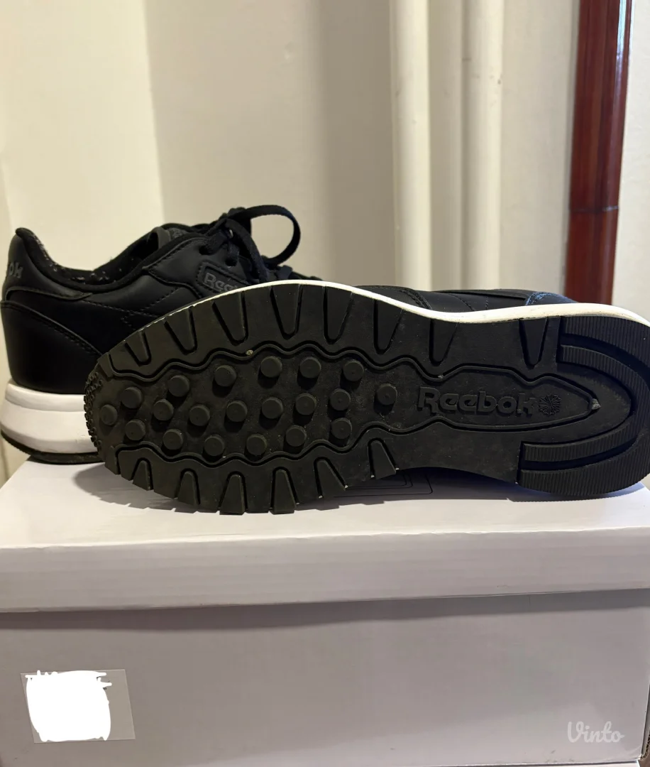 Reebok Classic crne zenske 39 kozne