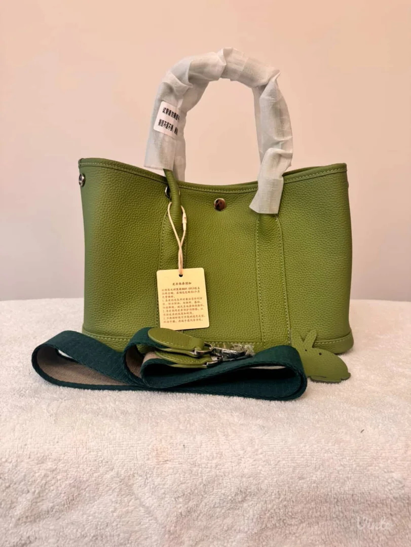 Kožna torba - prava koža