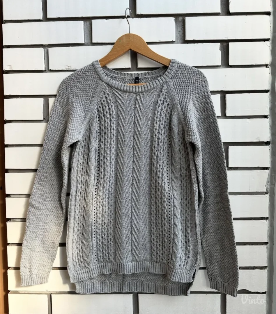 Stradivarius dzemper