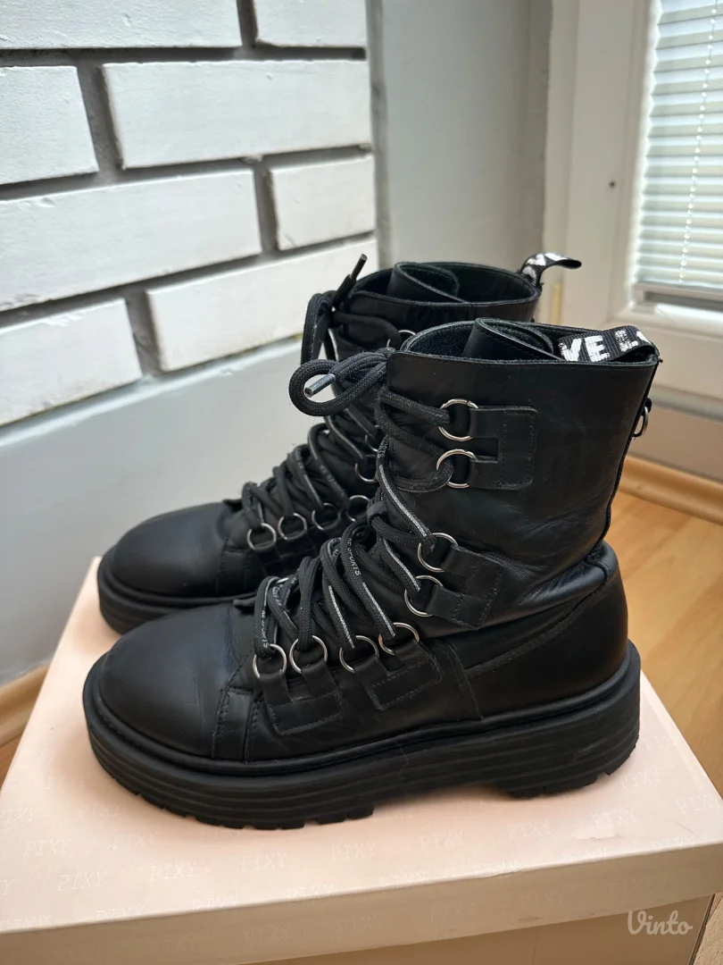 Pixy čizme - prirodna koža