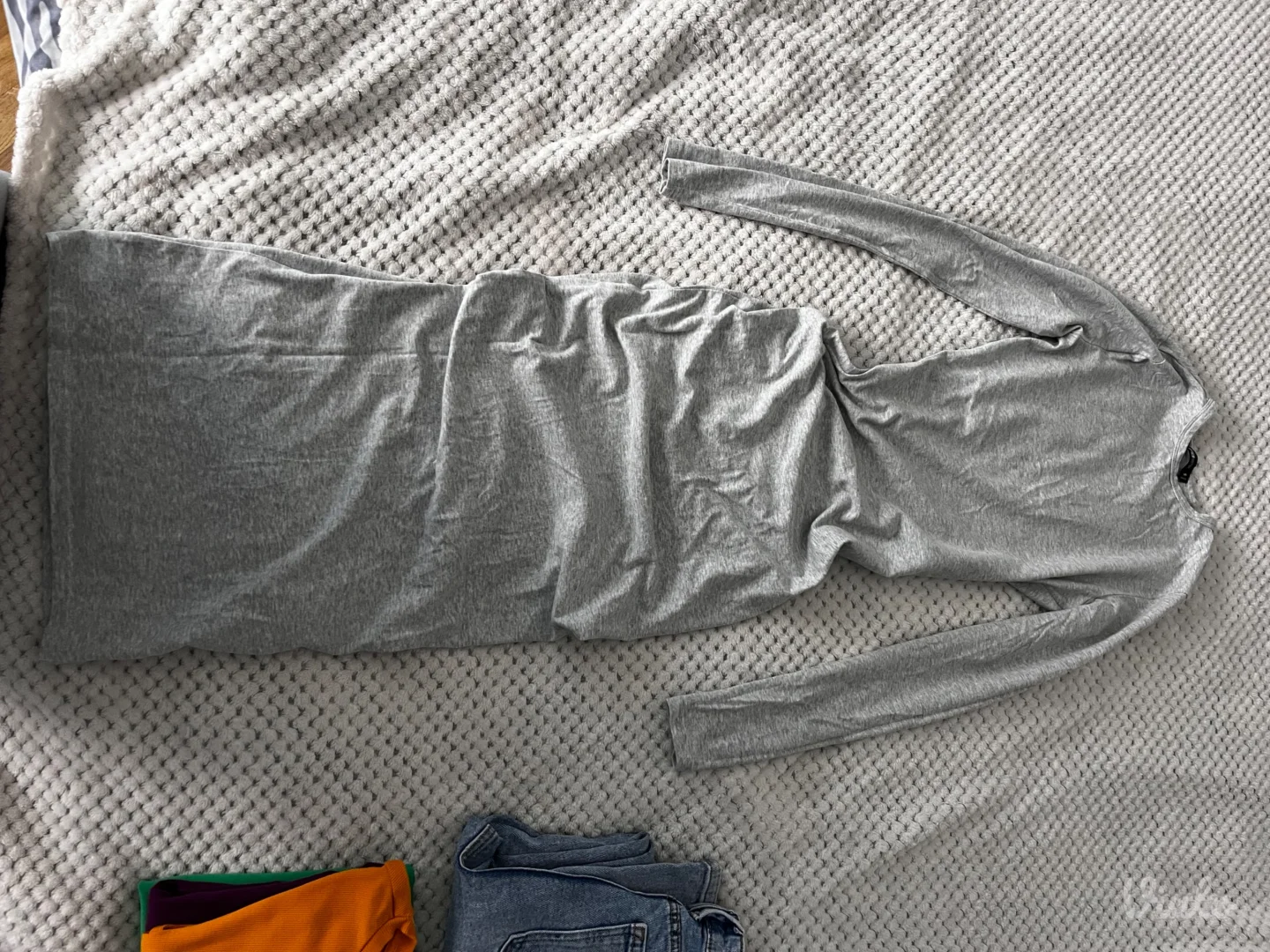 Siva dugačka haljina