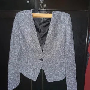 Amisu strukirani sako