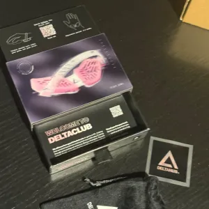 Carpio G 2.0 ergonomski oslonac za desnu ruku silikonska narukvica