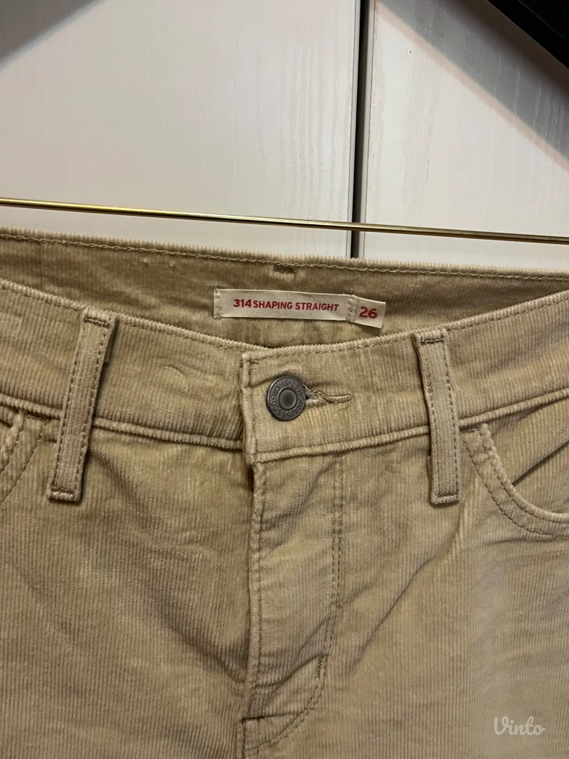 Levis Farmerice Novo Somot