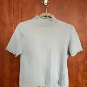 Vuneni Rolka Dzemper