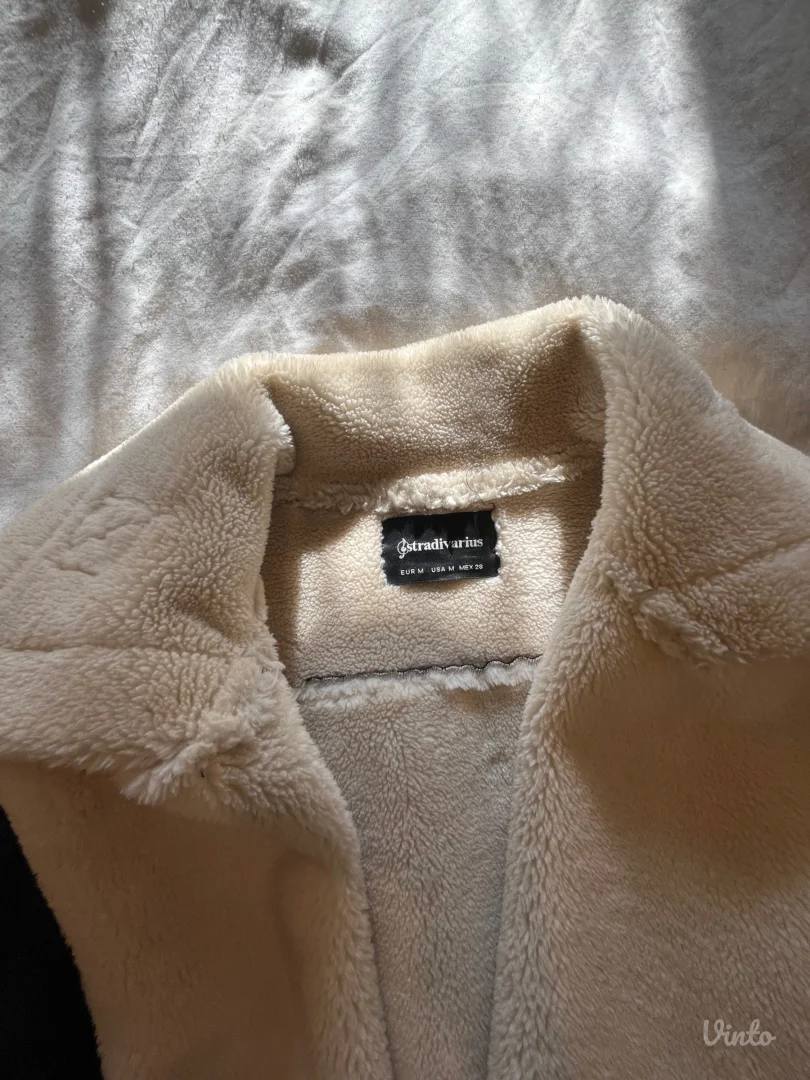 Stradivarius zenska zimska jakna