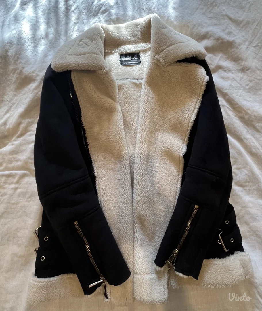 Stradivarius zenska zimska jakna