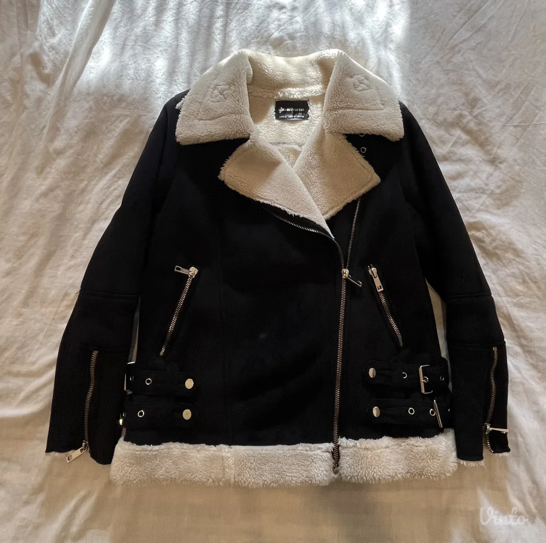 Stradivarius zenska zimska jakna