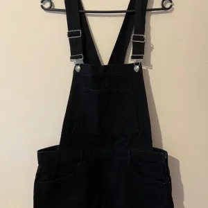 Pull&bear kombinezon