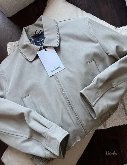 Pull&Bear prolecna jaknica