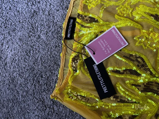 Pretty Little Thing suknja