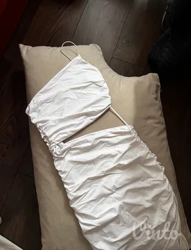 Zara midi haljina