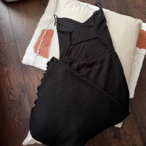 Bershka midi haljina