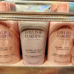 Baylis&Harding set NOVO