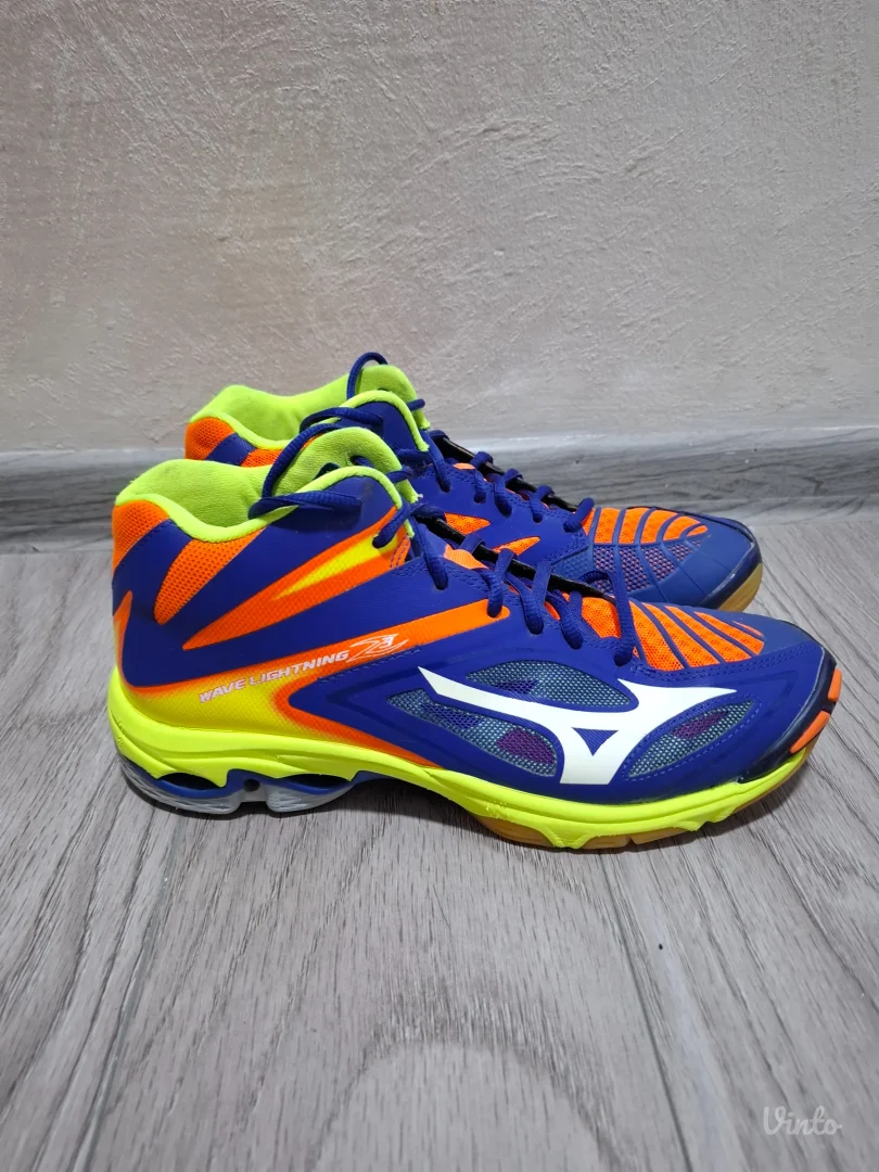 Mizuno wave lightning muske patike