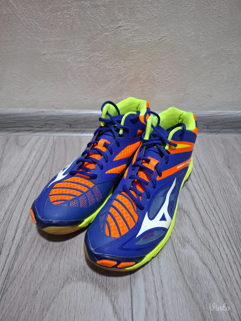 Mizuno wave lightning muske patike