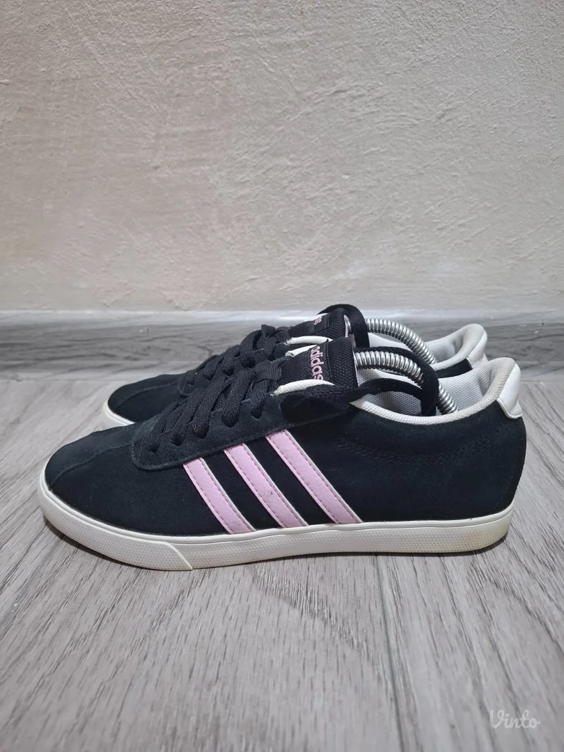 Adidas courtset zenske patike