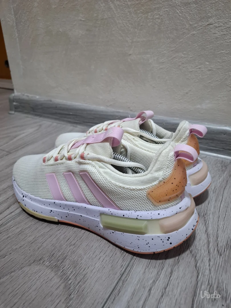 Adidas racer tr23 zenske patike