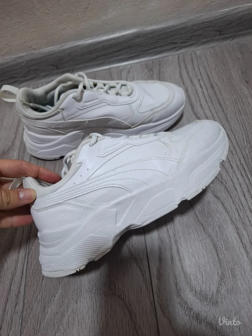 Puma cassia zenske patike