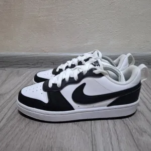 Nike court borough patike
